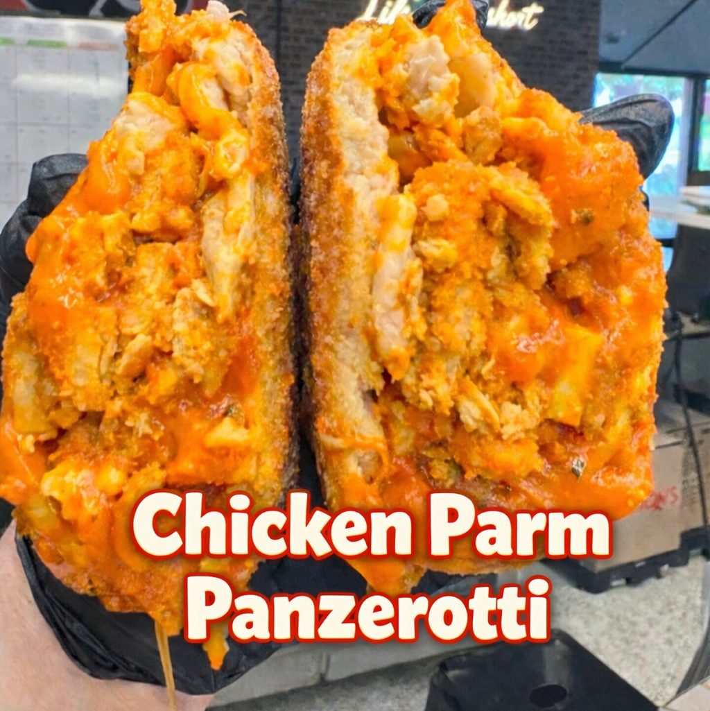 ChickenParm Panzerotti.