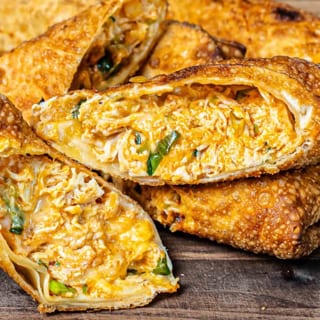 Buffalo Chicken Eggrolls